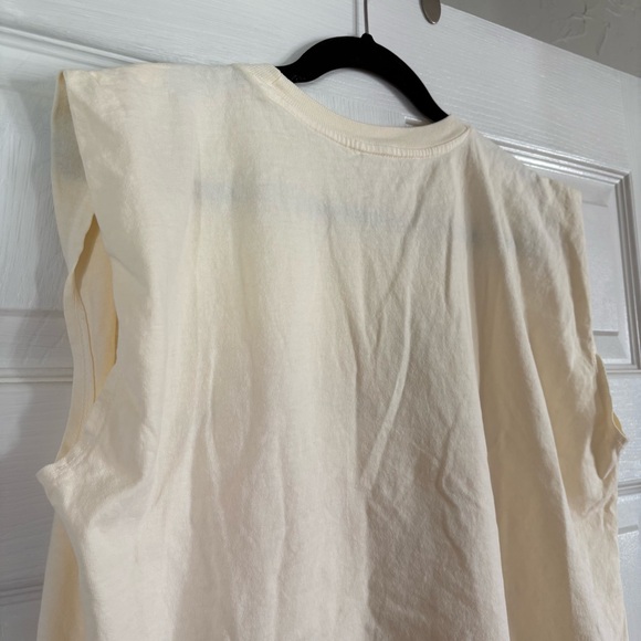 “Good Things Are Coming” Top - Picture 6 of 6